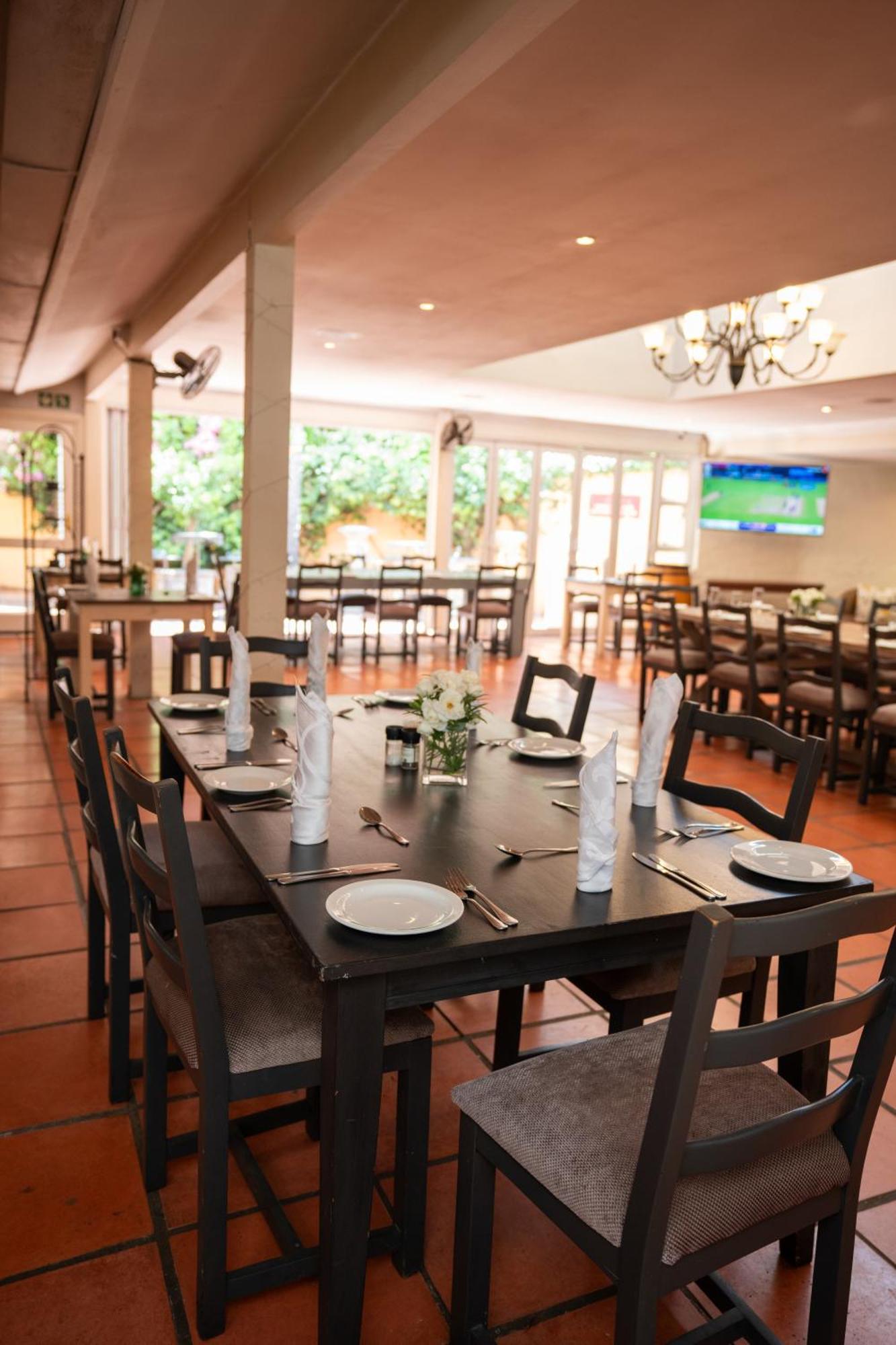 Little Tuscany Boutique Hotel Johannesburg Esterno foto