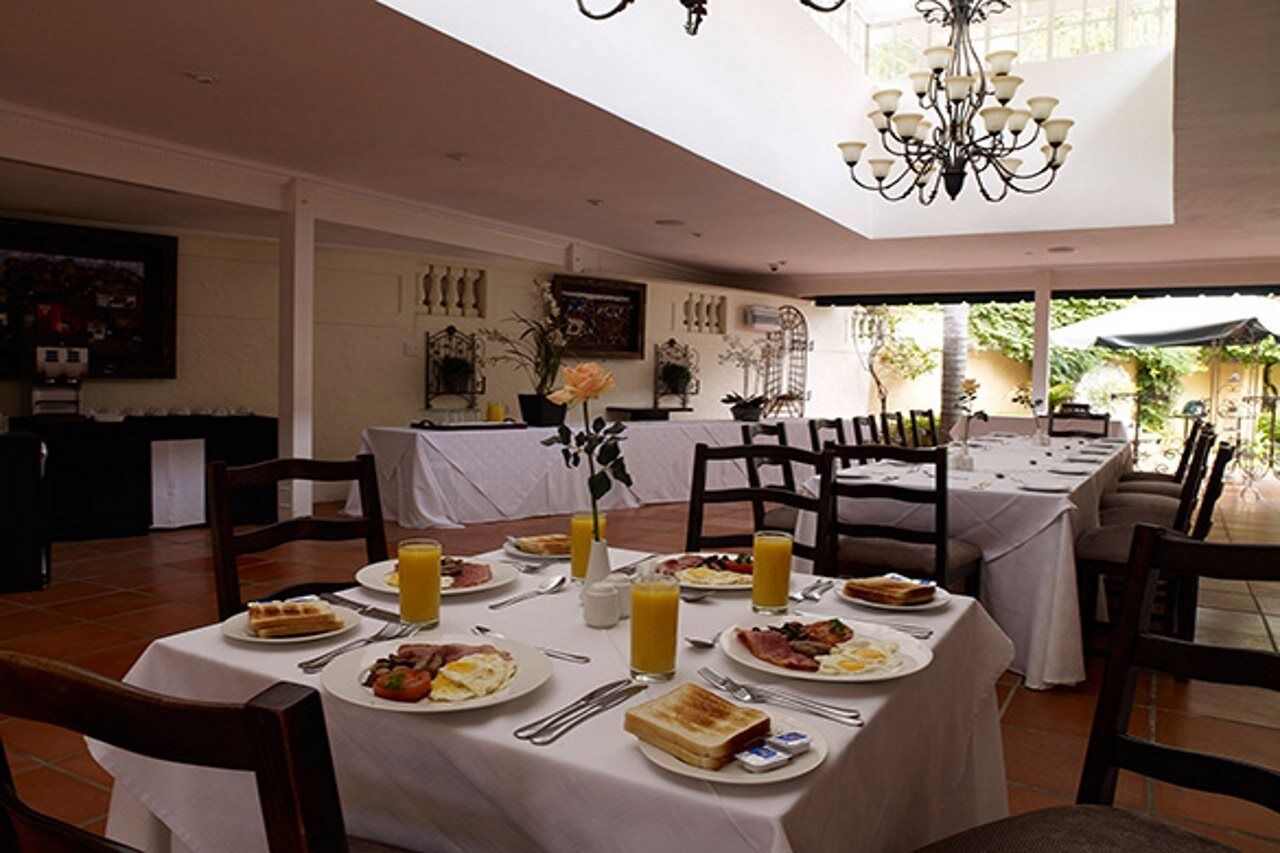 Little Tuscany Boutique Hotel Johannesburg Esterno foto